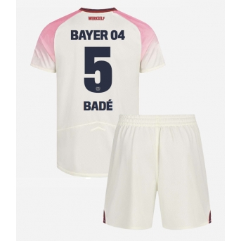 Billige Fotballdrakt Bayer Leverkusen Loic Bade #5 Replika Bortedraktsett Barn 2025-26 Kortermet (med bukser)